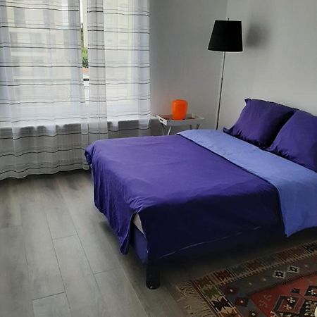 Appartement Cosy De Centre Ville Charenton-le-Pont Exterior photo